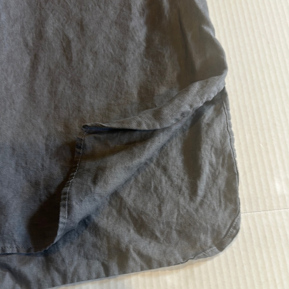 Ellen Tracy linen grey gold Boxy Blouse with Cuffed Sleeves and round Collar - Picture 10 of 10